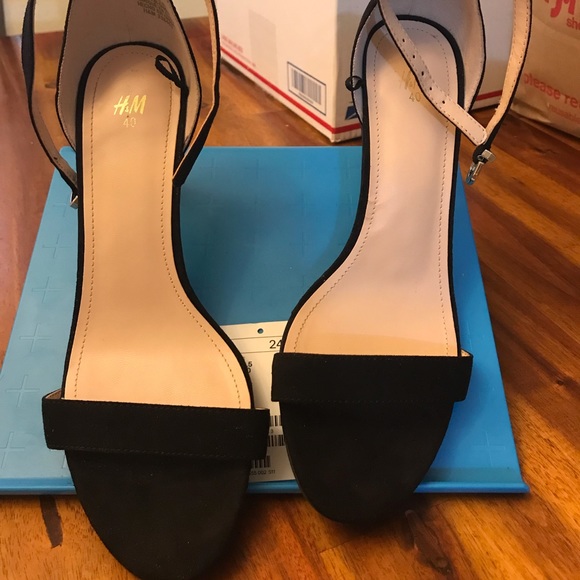 H&M Shoes - H&M black suede open toe 4” heels